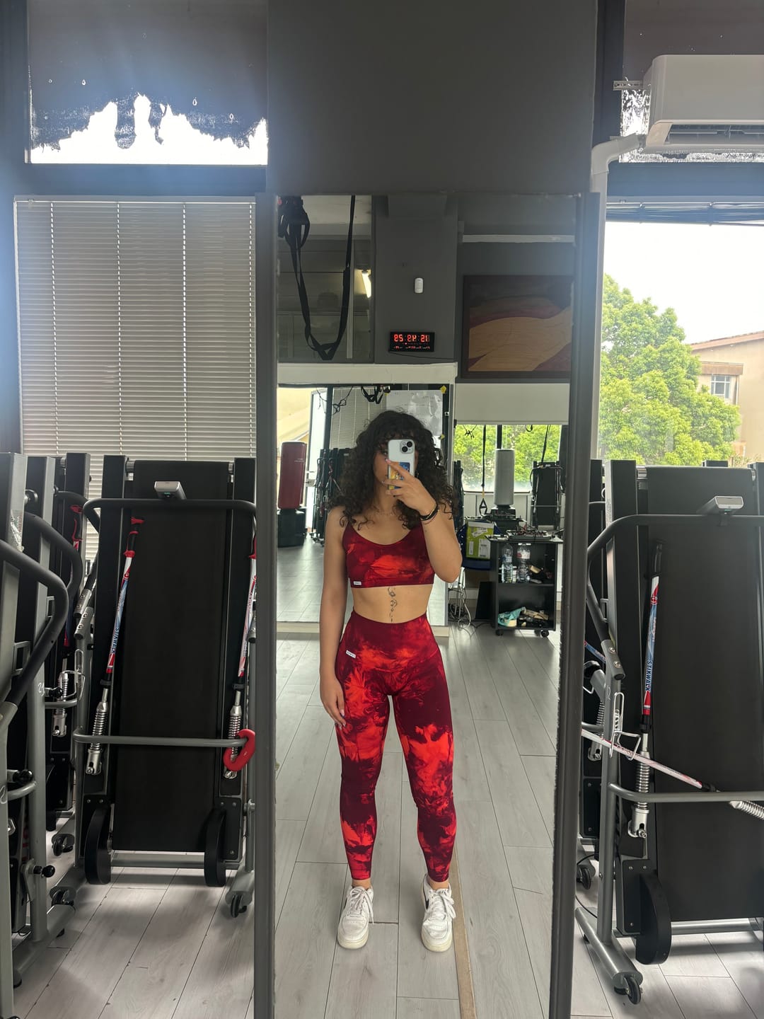 Customer photo review of Leggings Maltinto Rosso Inferno