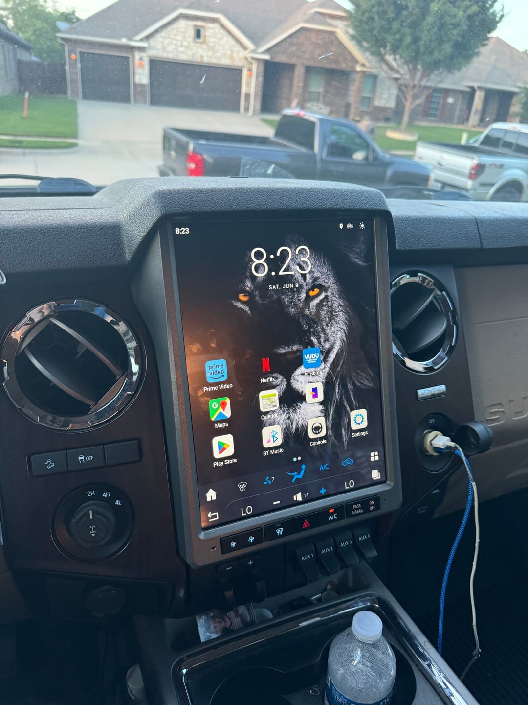 Customer photo review of Ford F250/350/450/650 2011-2016 — 12.1" Tesla-Style Apple CarPlay Screen