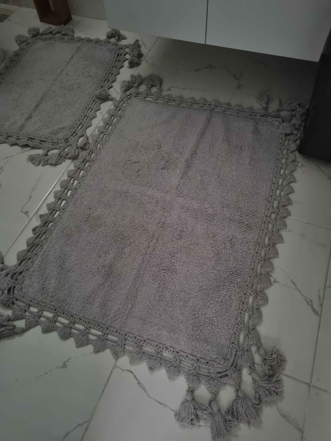 Customer photo review of Lorna 2’li Takım Banyo Paspası %100 Pamuk 40x60 + 60x90 Gri