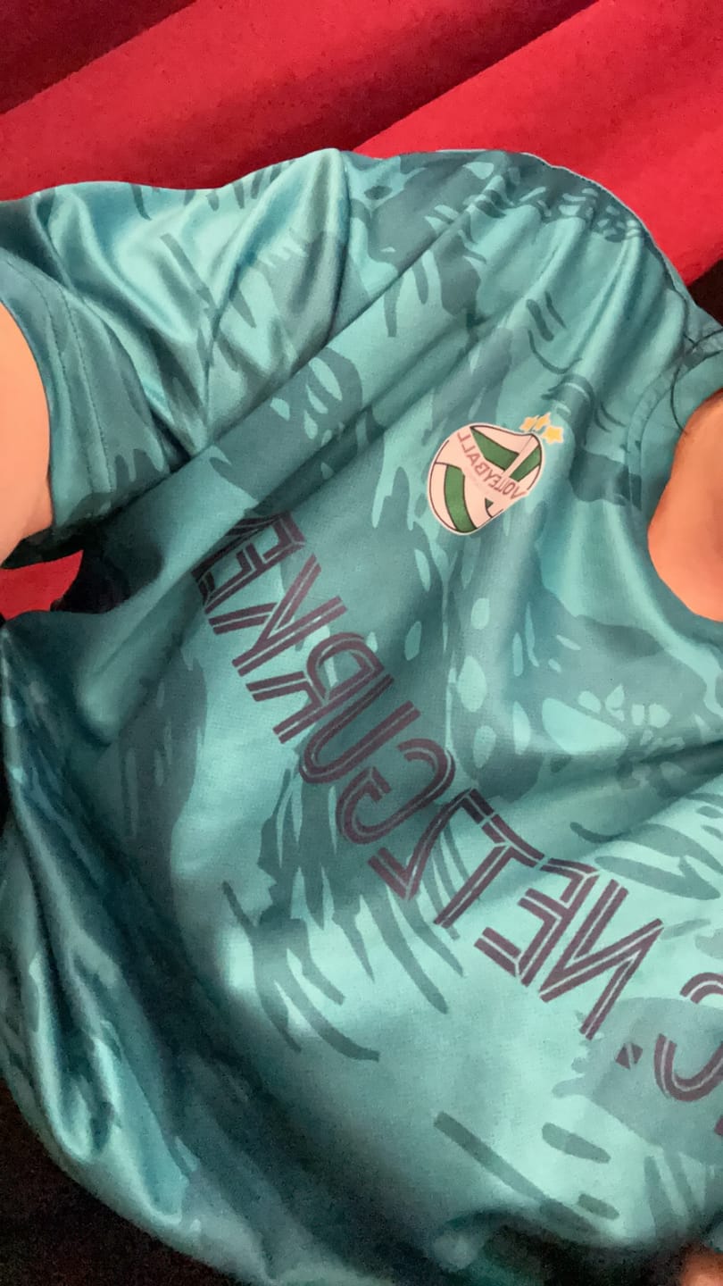 Customer photo review of Benutzerdefinierte Fußballuniform Jersey Kinder Erwachsene Personalisiertes Set Jersey Shirt Grün