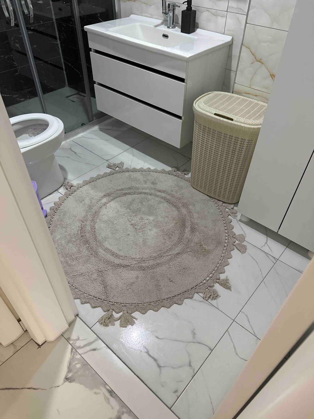 Customer photo review of Olivid Yuvarlak Banyo Paspası %100 Pamuk 100x100 Ekru