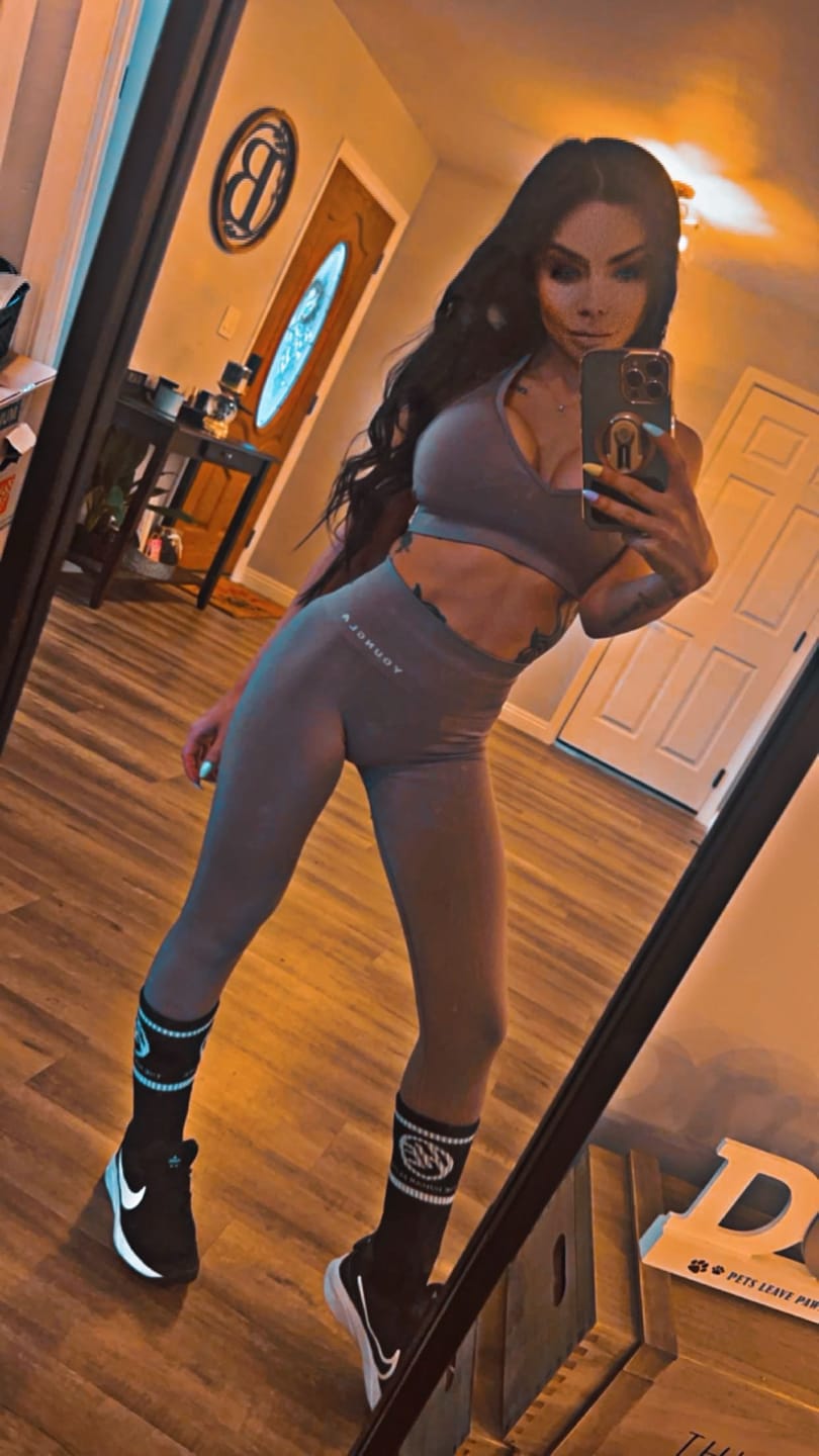 Customer photo review of W220 - Core Seamless Leggings