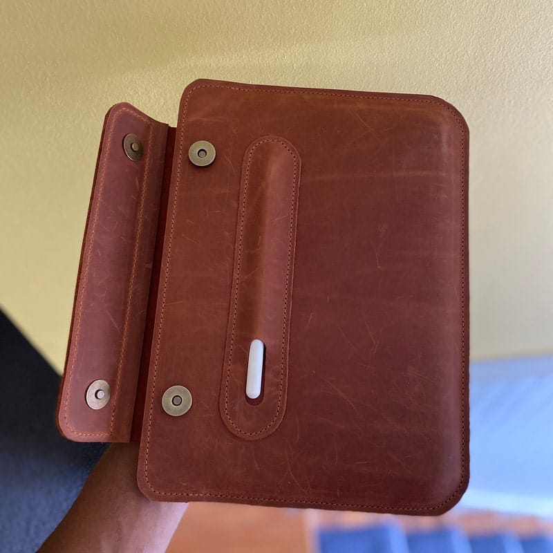 Customer photo review of Ipad & Tablet Case #1
