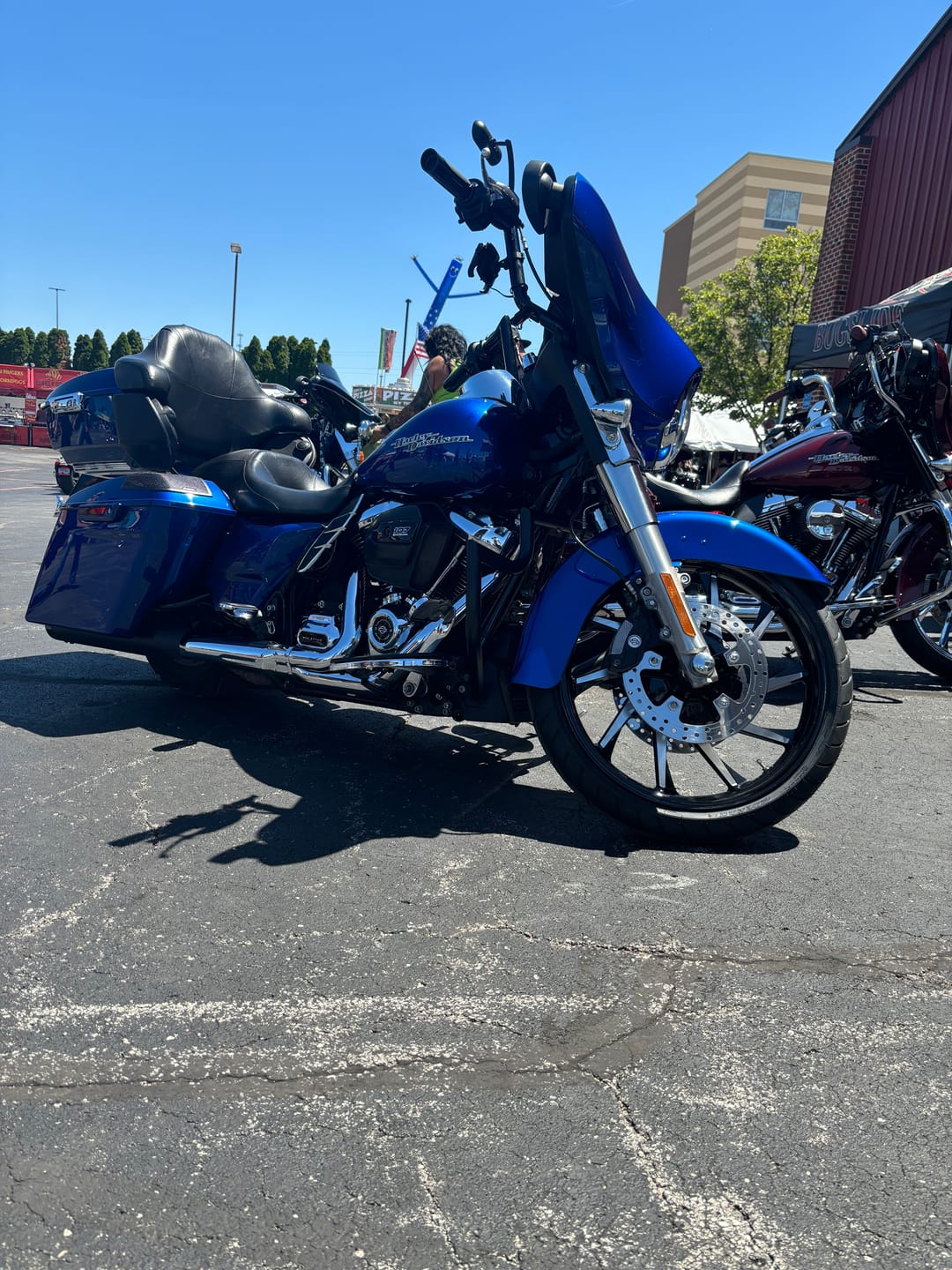 Customer photo review of 3.93" Stretched Saddlebag Bottoms For Harley Davidson 2014+ Touring