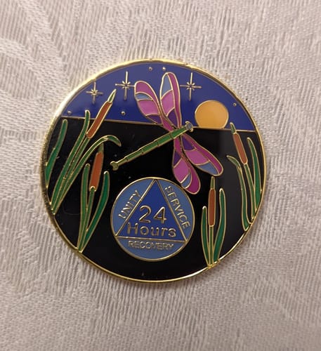 Customer photo review of Dragonfly 9th Step 24 Hours Specialty AA Recovery Medallion - Tri-Plated 24 Hour Chip/Coin