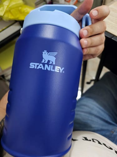 Customer photo review of Stanley IceFlow Flip Straw Jug