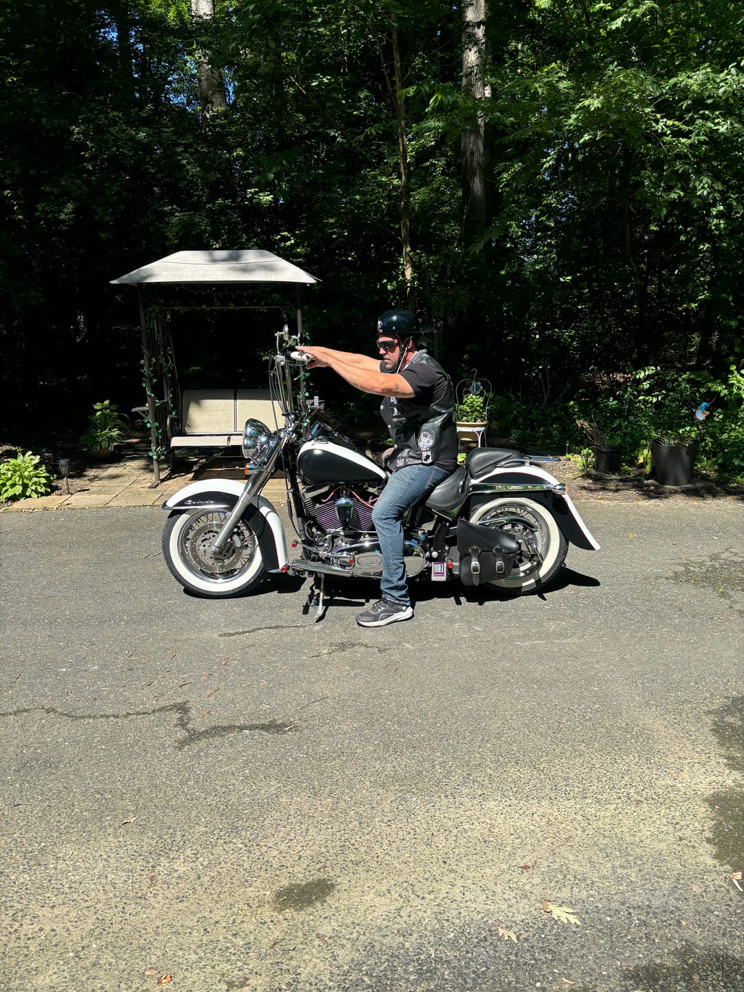 Customer photo review of Baseball Cap STYLE  DOT Motorcycle Helmet