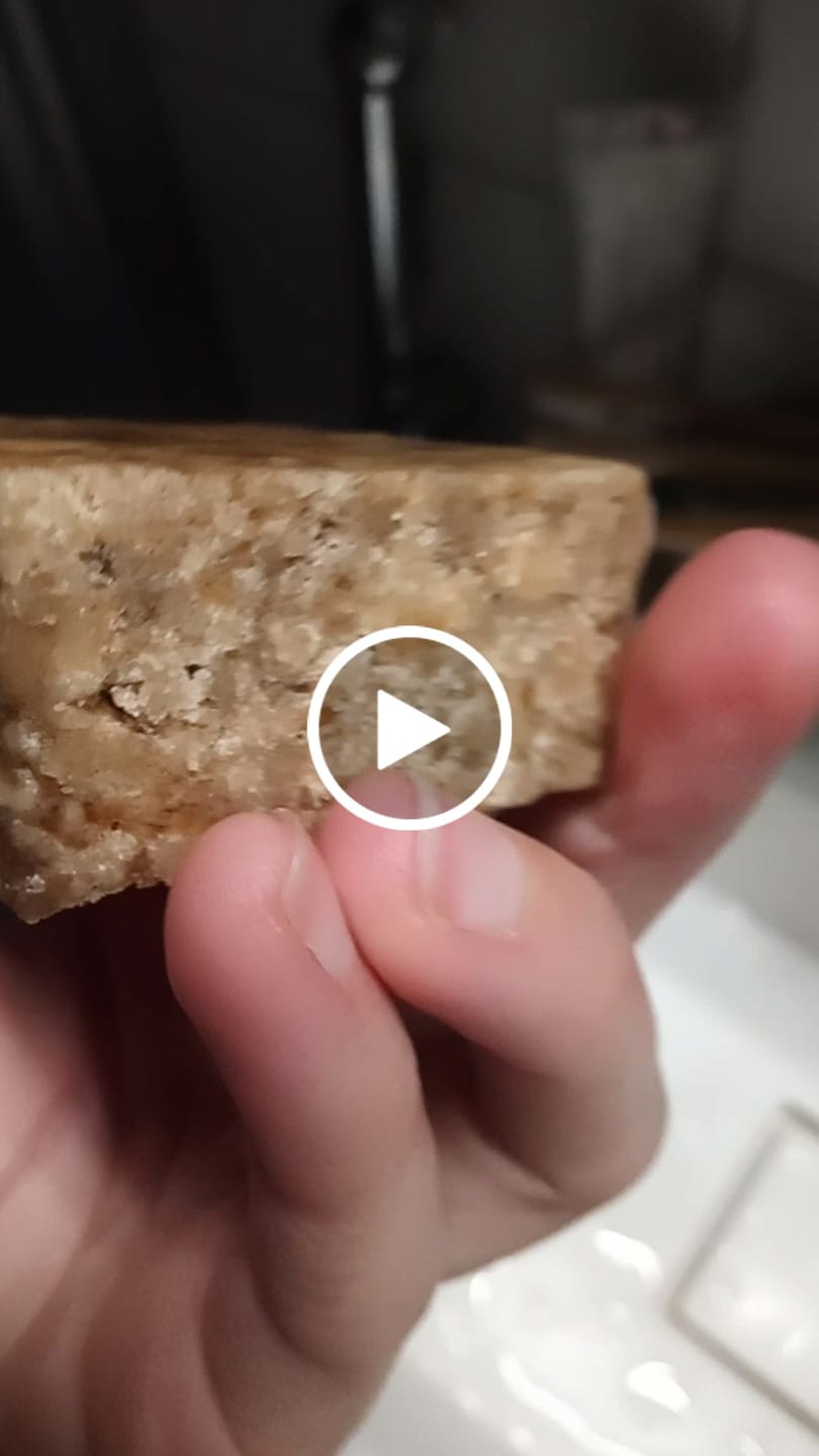 Customer video review of Metsäbiomi Palasaippua Clean Dirt
