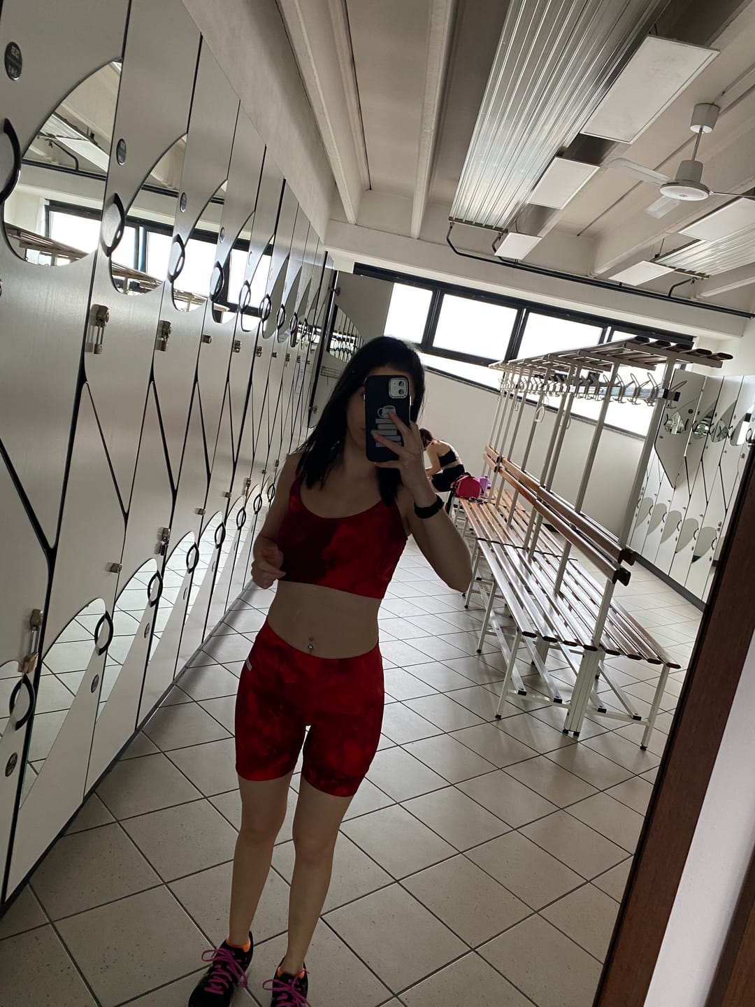 Customer photo review of Shorts Maltinto Rosso Inferno