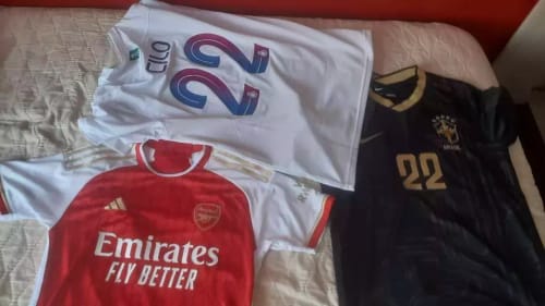 Foto de Dario M. con su compra