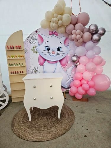 Customer photo review of Custom birthday party decoration round circle backdrop cover plinth cylinder pedestal cloth cover