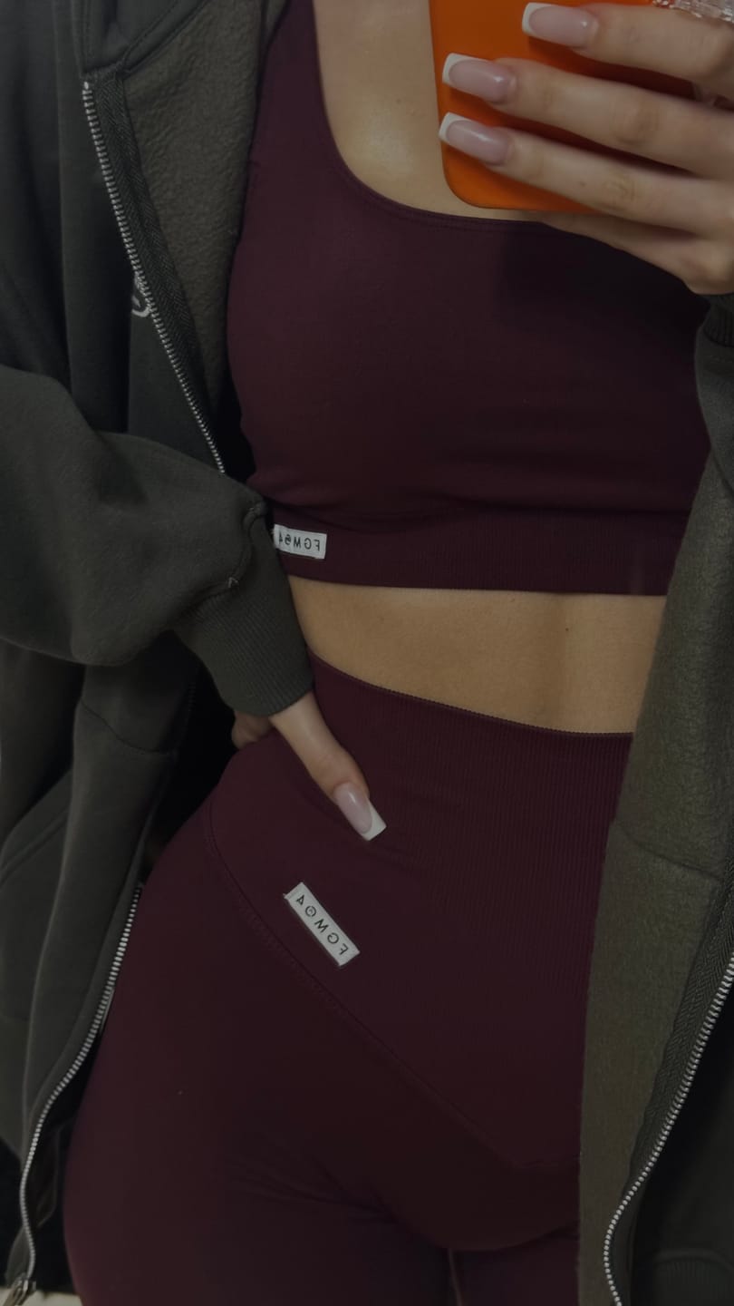 Customer photo review of Top Gym Fashion Merlot