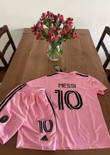 Foto de Ines S. con su compra