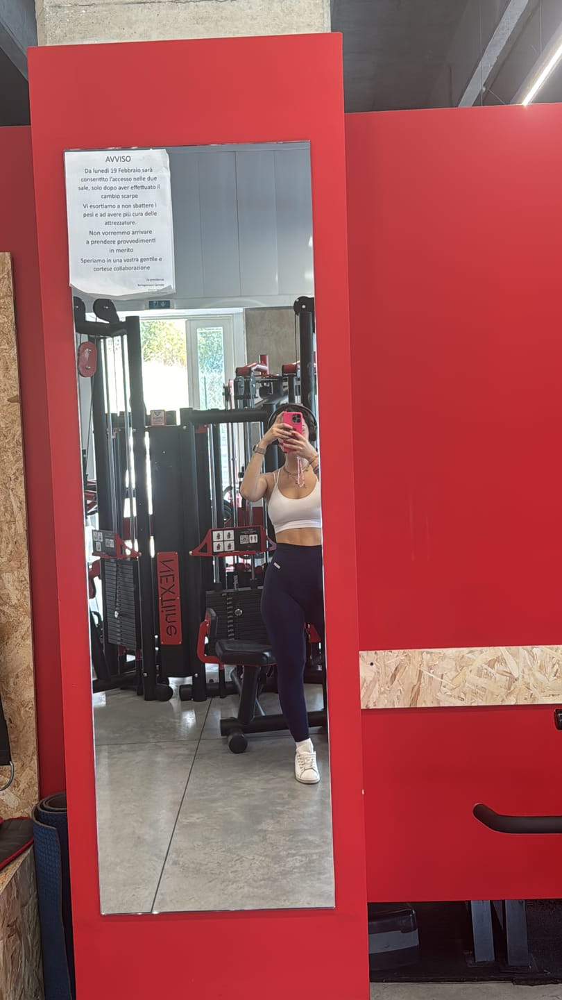Customer photo review of Leggings Push up Gym Fashion Blu notte