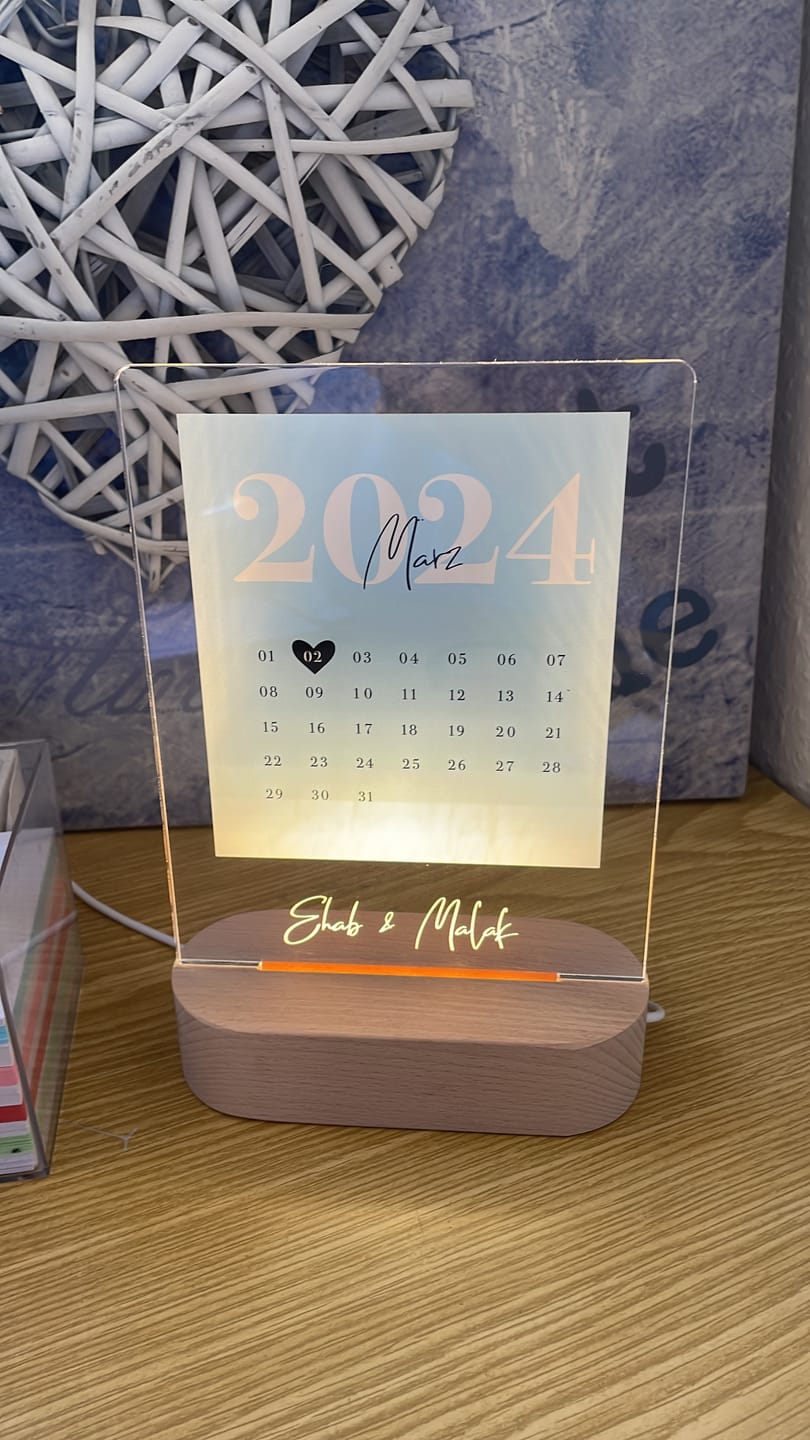 Customer photo review of Euer Datum – Liebeslicht mit Kalenderblatt