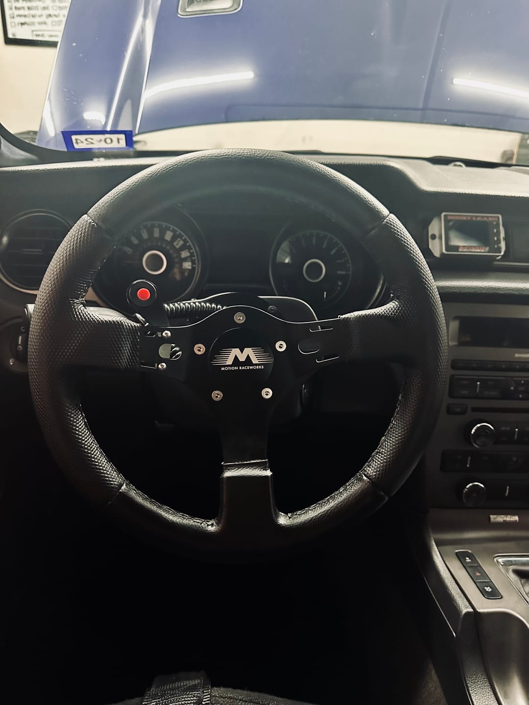 Customer photo review of Motion Raceworks Single Push Button Steering Wheel Bracket 15-00004