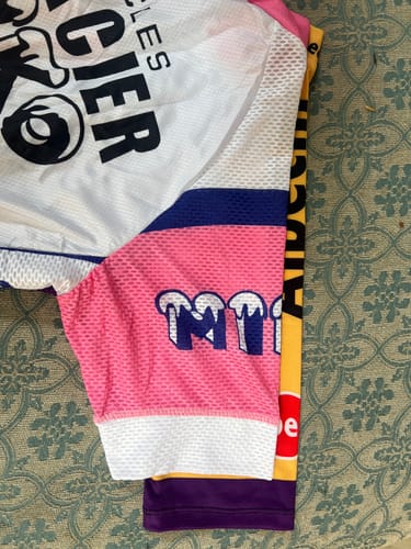 Customer photo review of MIKO Pink Retro Short sleeves Jersey
