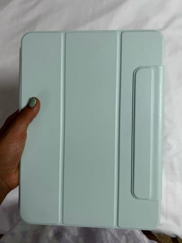 Customer photo review of MagSnap Fusion iPad Case