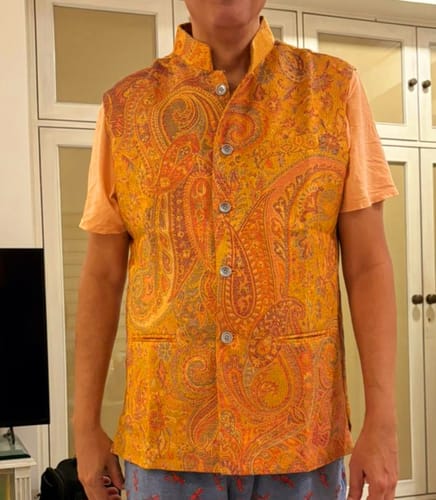 Customer photo review of PASHTUSH MENS WOVEN JACQUARD WAISTCOAT, Structured SLIM FIT, Mustard