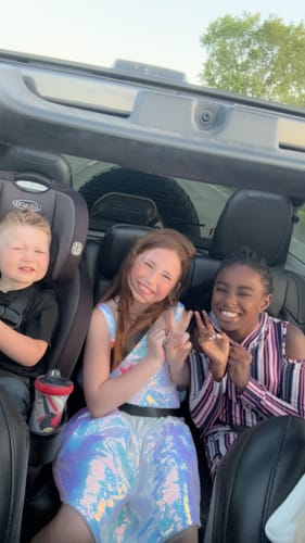 Customer photo review of Star Struck Lip Gloss