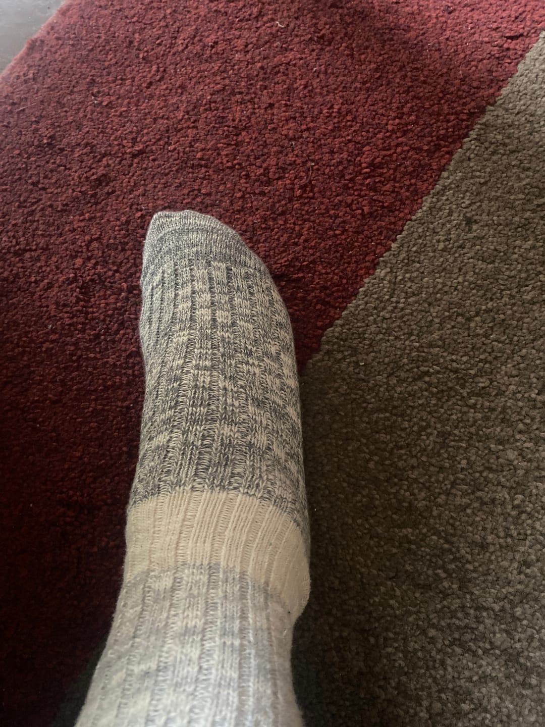 Customer photo review of Calcetín Cloud Unisex Gris Rayas