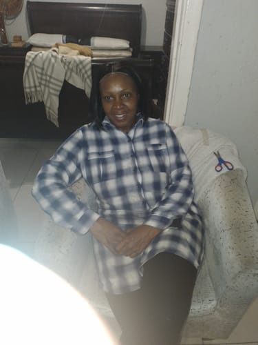 Customer photo review of OLIVIA - Brazilian 4x4 Lace Wig