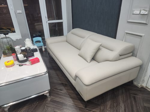 Customer photo review of CELINA - Sofa văng da 2 chỗ không gật gù