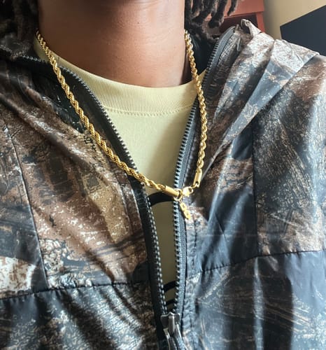 Customer photo review of Gold Rope Chain (4mm)