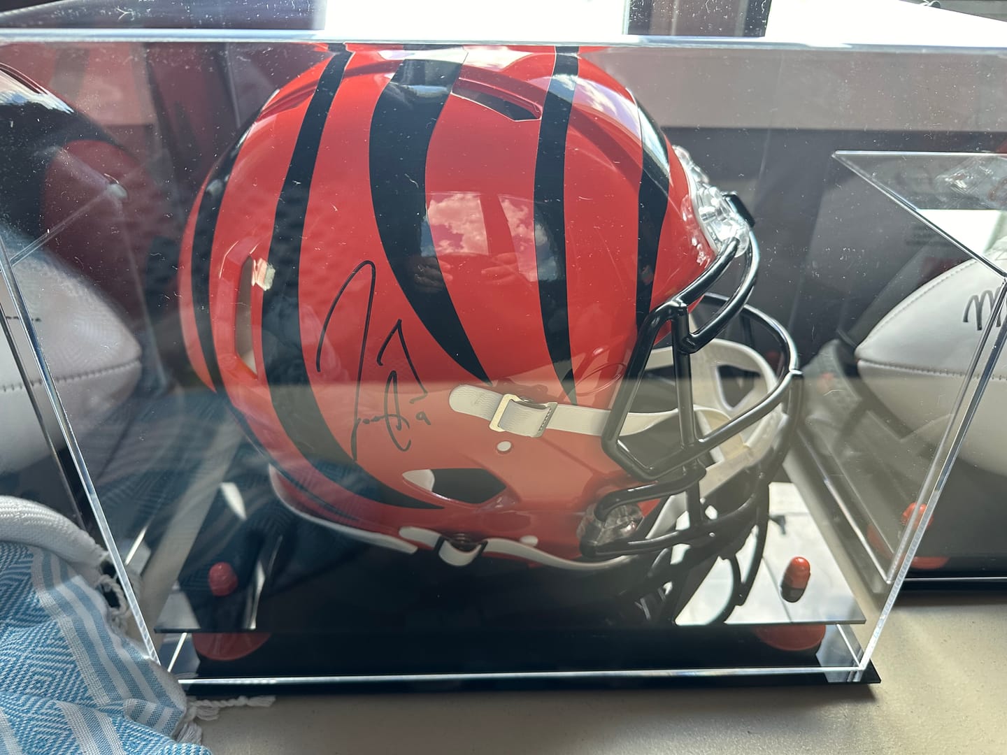 Customer photo review of Acrylic Full Size Football Helmet Display Case - Clear (V44/A002)