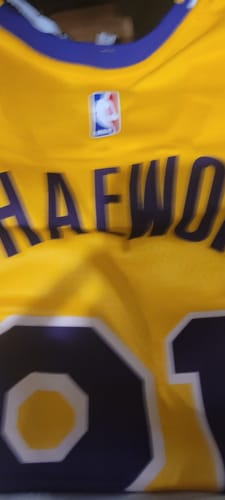 Customer photo review of Le Sserafim Basketball Jersey