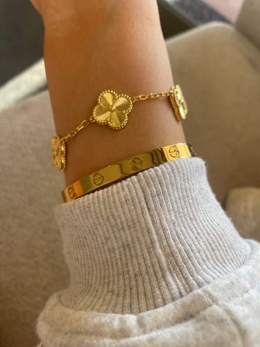 Customer photo review of Cely Bracelet — Gold