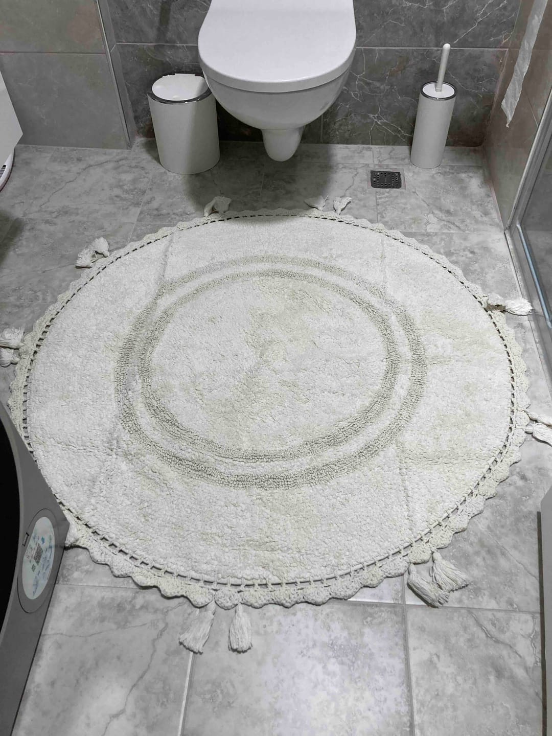 Customer photo review of Olivid Yuvarlak Banyo Paspası %100 Pamuk 100x100 Ekru