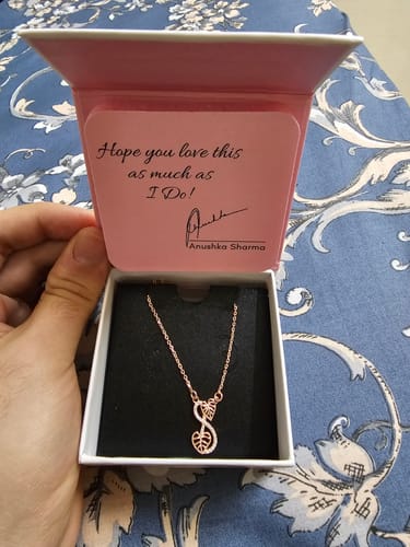 Customer photo review of Rose Gold Intertwined Leaves Necklace