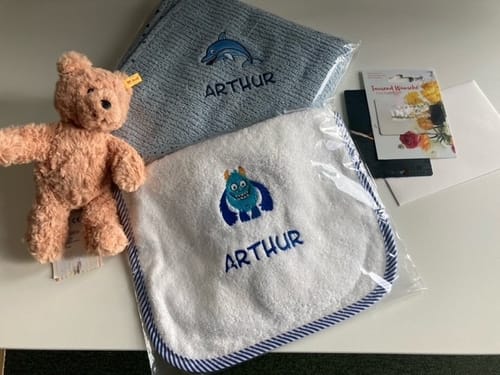 Customer photo review of Bio Baumwolle Kapuzenhandtücher mit Namen und Motiv