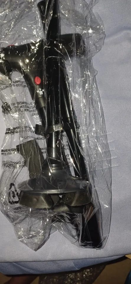 Customer photo review of Gehstock alu schwarz mit alarm, led, 4 punkt fuß, faltbar