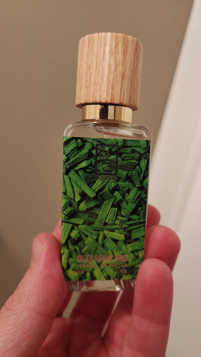 Customer photo review of Green Sandalwood