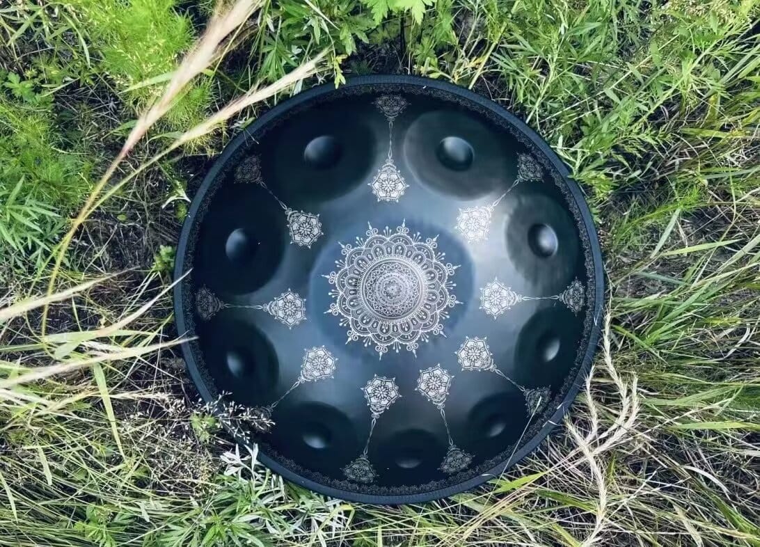 Customer photo review of Cosmos Handpan - Midnight Mandarins 9/10/12 Notes in D Minor - Tambourine Gift Set