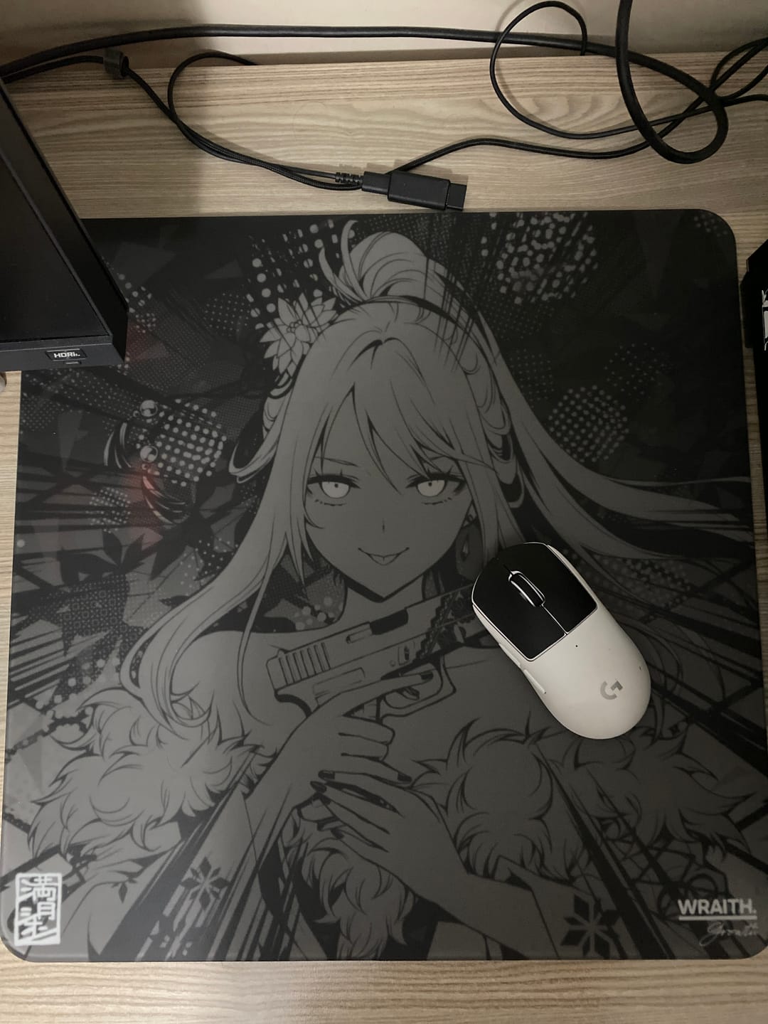 Customer photo review of Wraith Cosmic Glass V2 Cam Mousepad