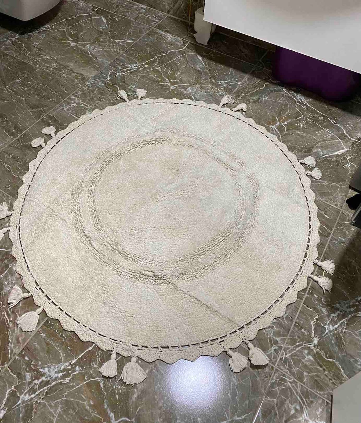 Customer photo review of Olivid Yuvarlak Banyo Paspası %100 Pamuk 100x100 Ekru