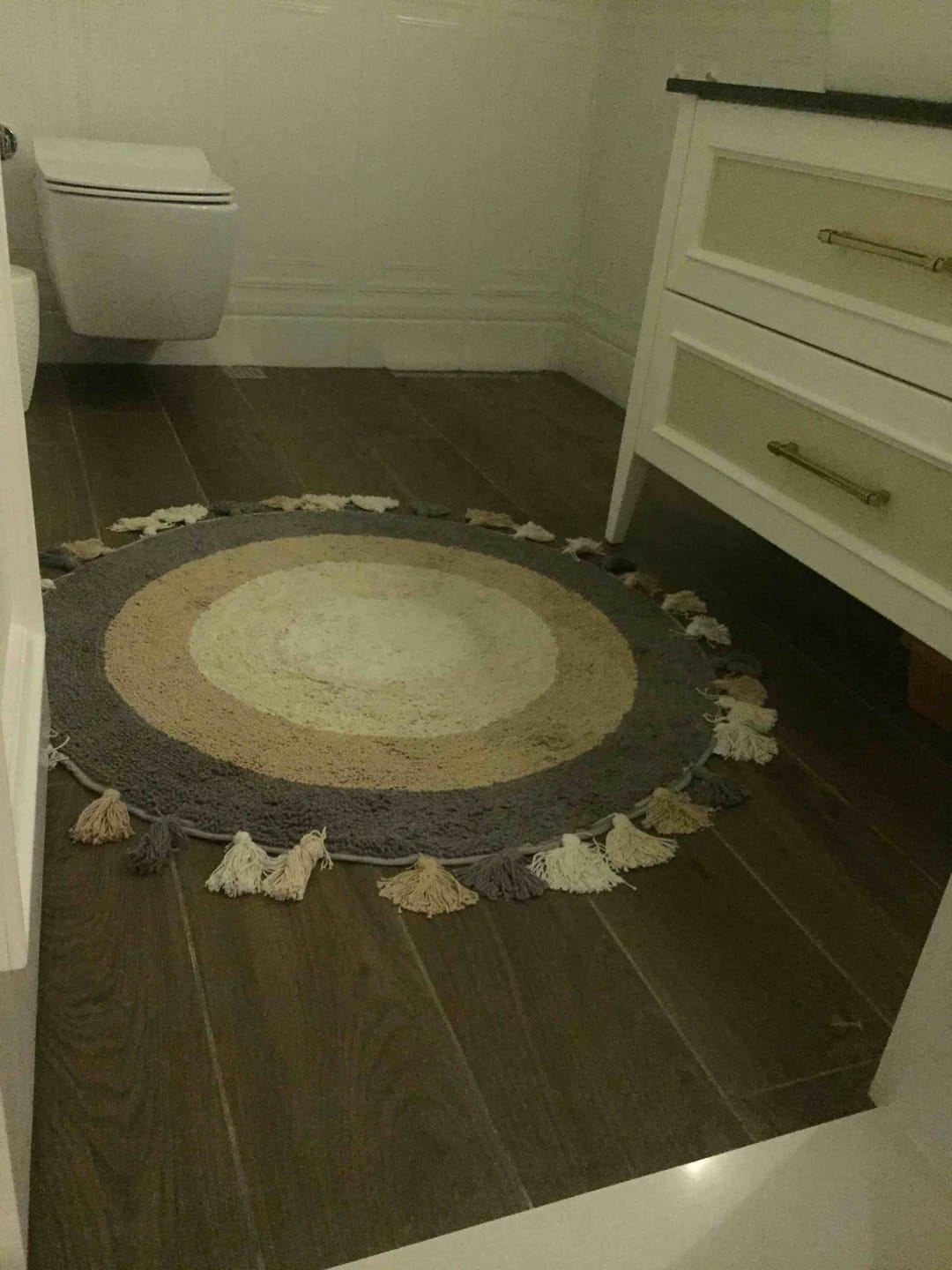Customer photo review of Laura Yuvarlak Banyo Paspası %100 Pamuk 100x100 Bej