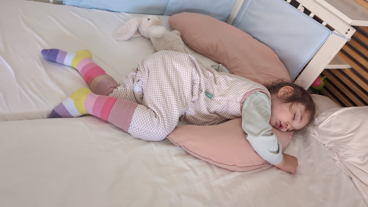 Customer photo review of ALMOHADA LUNA 👶🏼Ayuda a dormir solitos