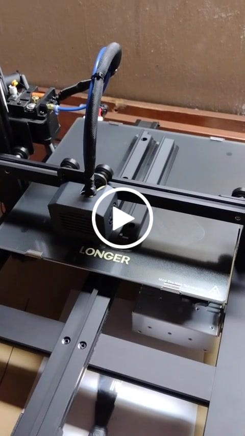 Customer video review of Longer LK5 Pro Dual Z-axis Upgrade Kits with Lead Screw