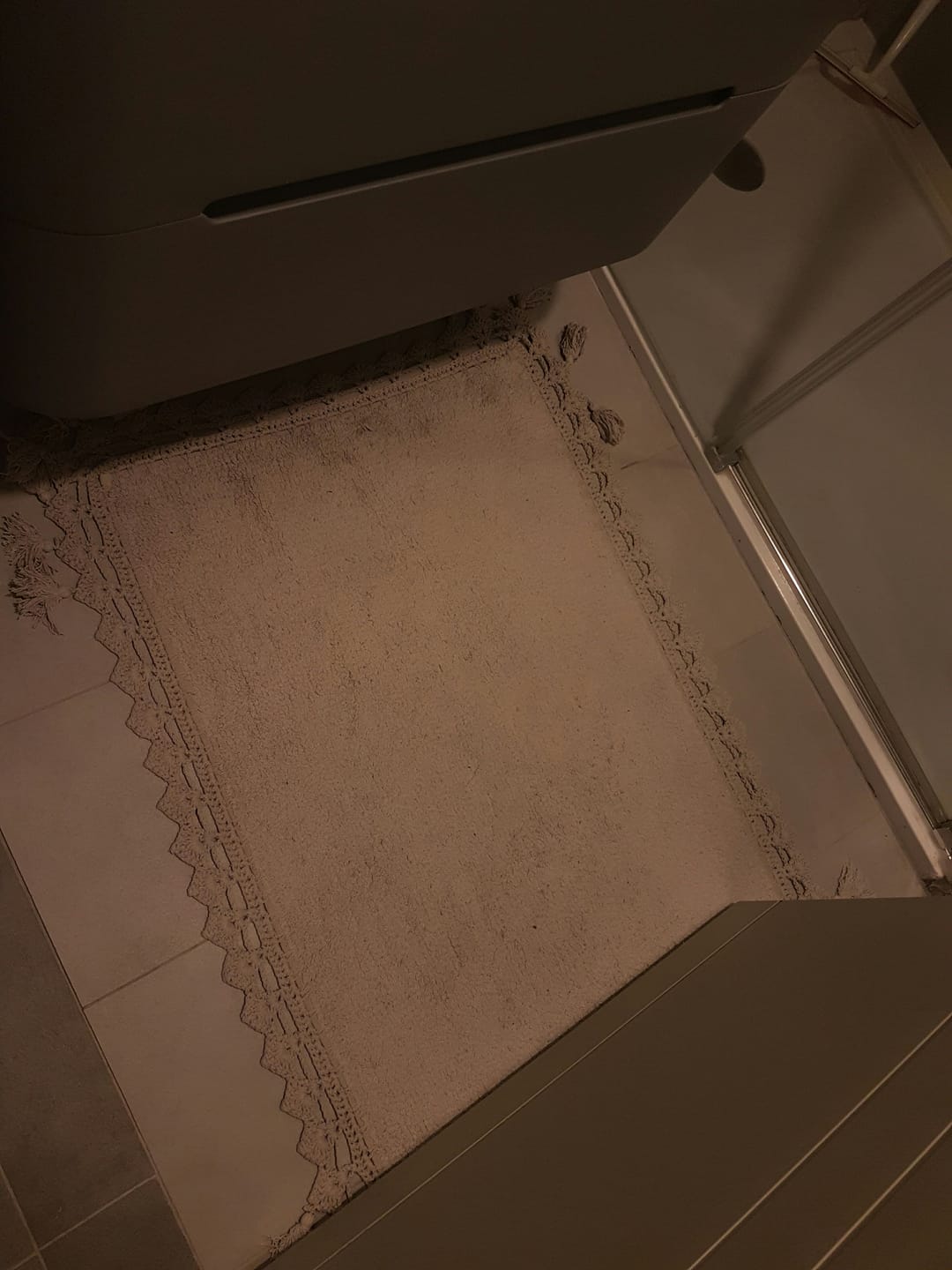 Customer photo review of Lorna 2’li Takım Banyo Paspası %100 Pamuk 40x60 + 60x90 Gri