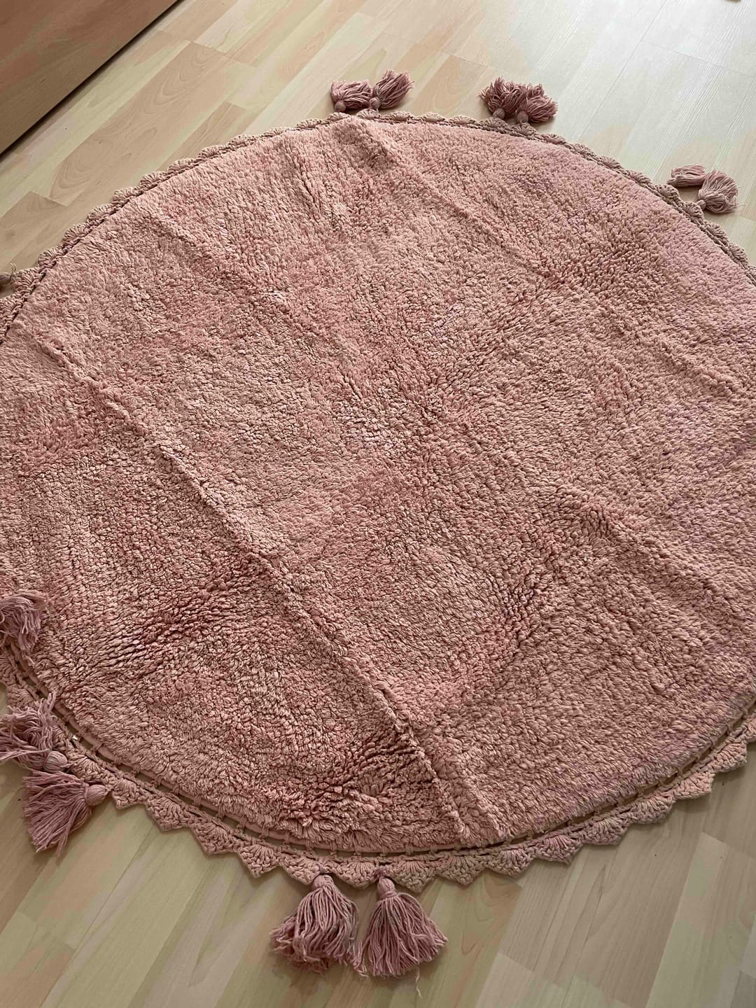 Customer photo review of Lowell Yuvarlak Banyo Paspası %100 Pamuk 100x100 Pembe