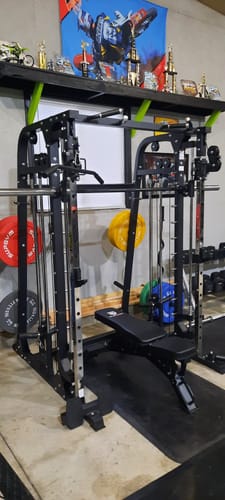 Customer photo review of MAJOR FITNESS All-In-One Home Gym Smith Machine Spirit B2