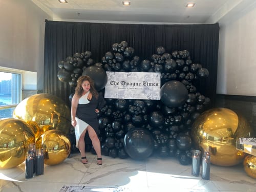 Customer photo review of Golden Color Inflatable Mirror Ball Reusable Big Bubble Balloon