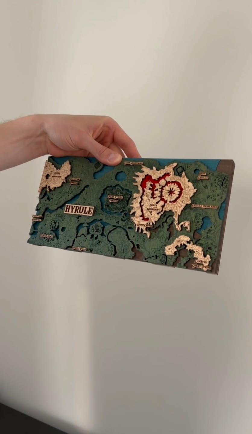 Customer photo review of THE HYRULE 3D KEY HOLDER
