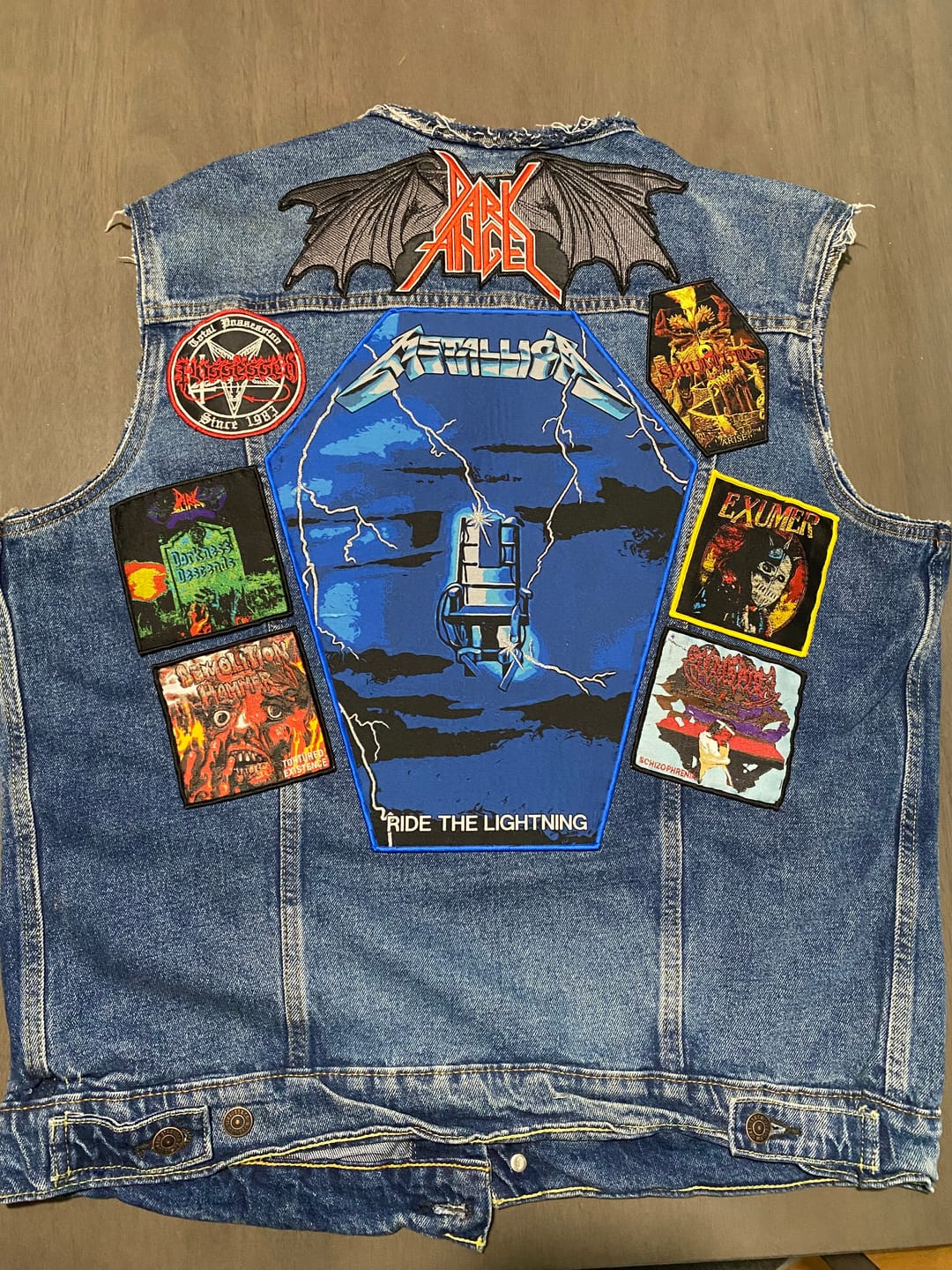 Customer photo review of Metallica - Ride The Lightning - Backpatch