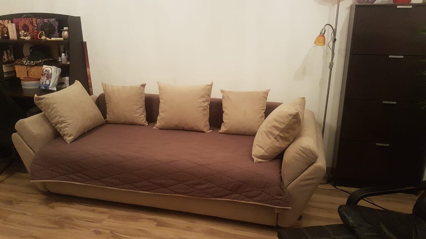Customer photo review of Canapea extensibilă cu ladă de depozitare si sezut confortabil din spuma HR, Loana Bej 250x100 cm