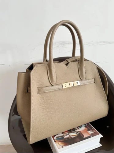 Customer photo review of Sac a Main de Luxe pour Femme - Hera